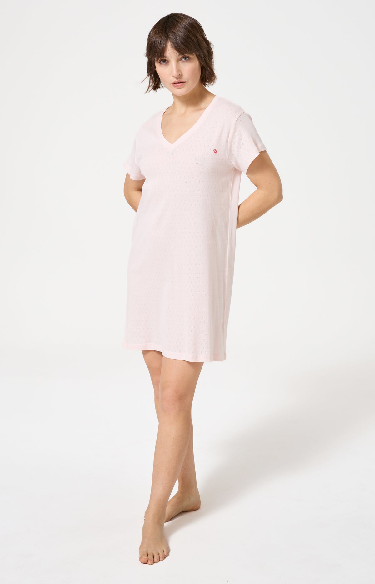 Chemise de nuit Femme Kiss Manches courtes Couleur NUDE 1
