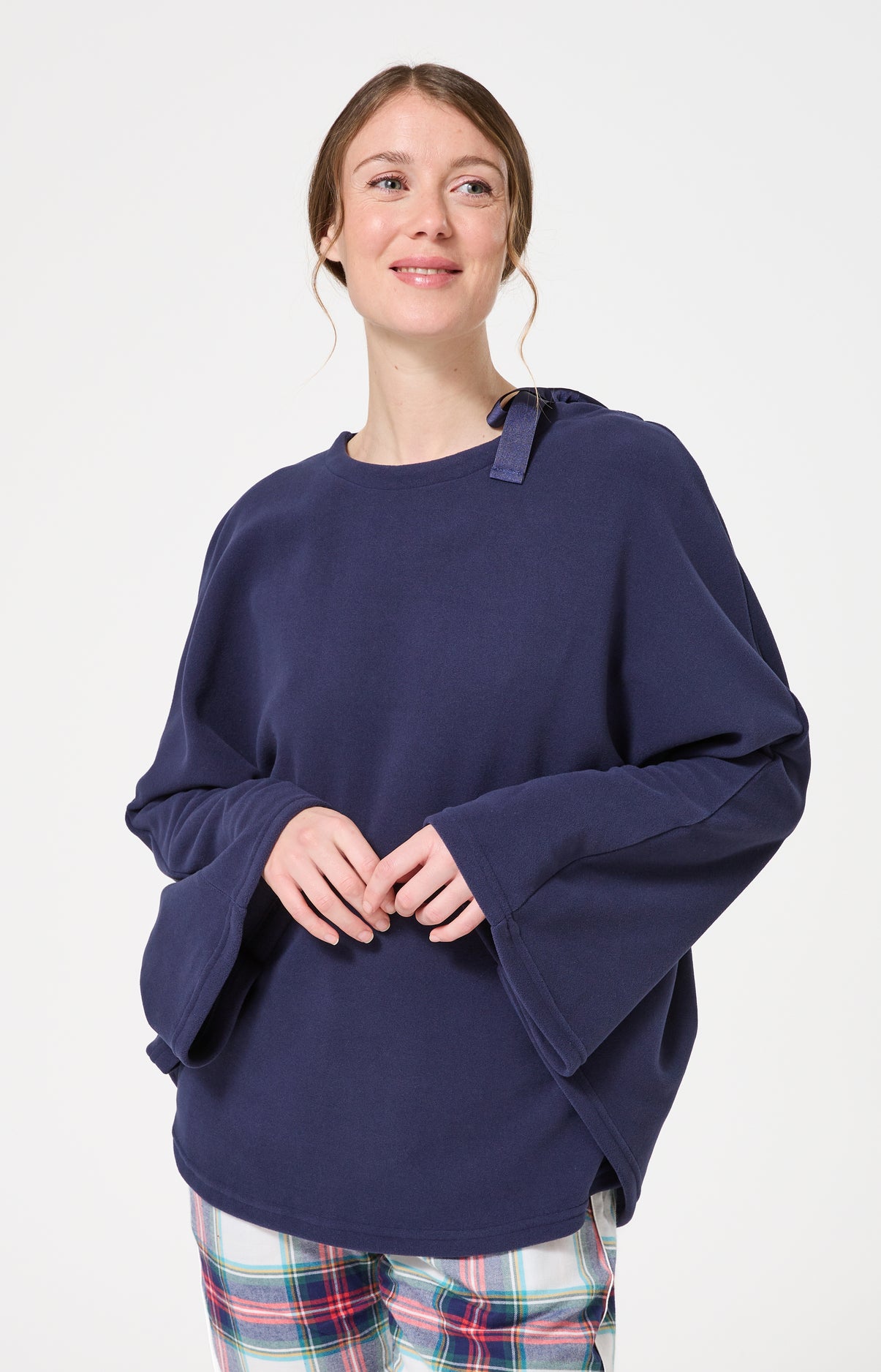 Poncho polaire femme couleur uni bleu marine 4