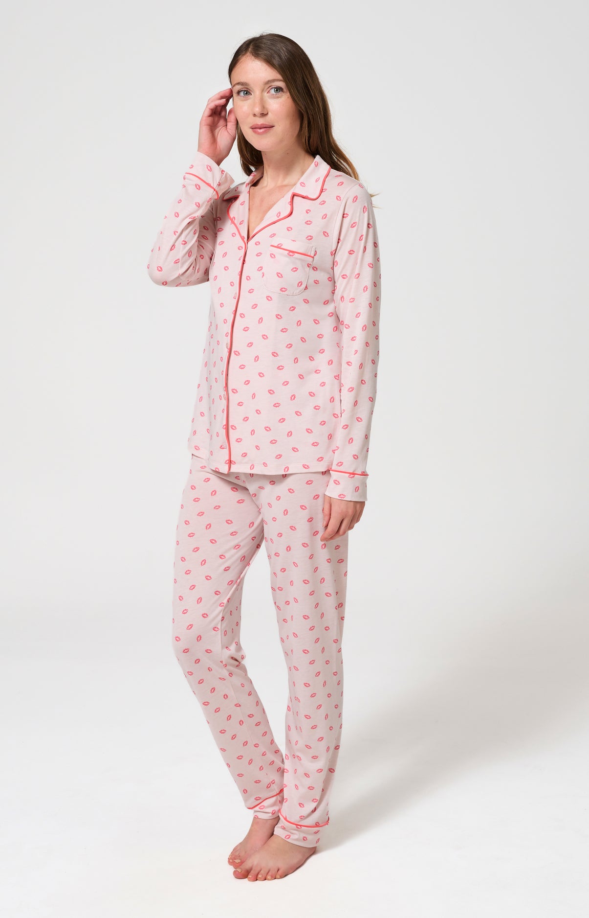 Pyjama Femme Kiss Manches longues Imprimé bisous rouge à lèvre 4
