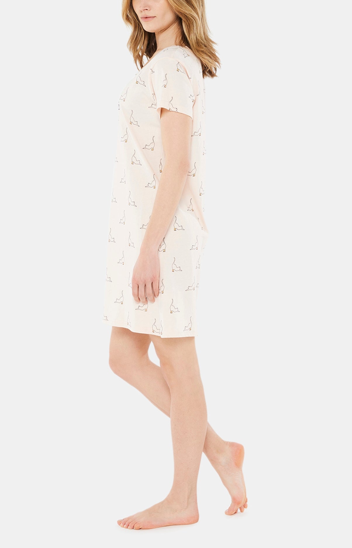 Chemise de Nuit Femme Chat Beauté Rose 2