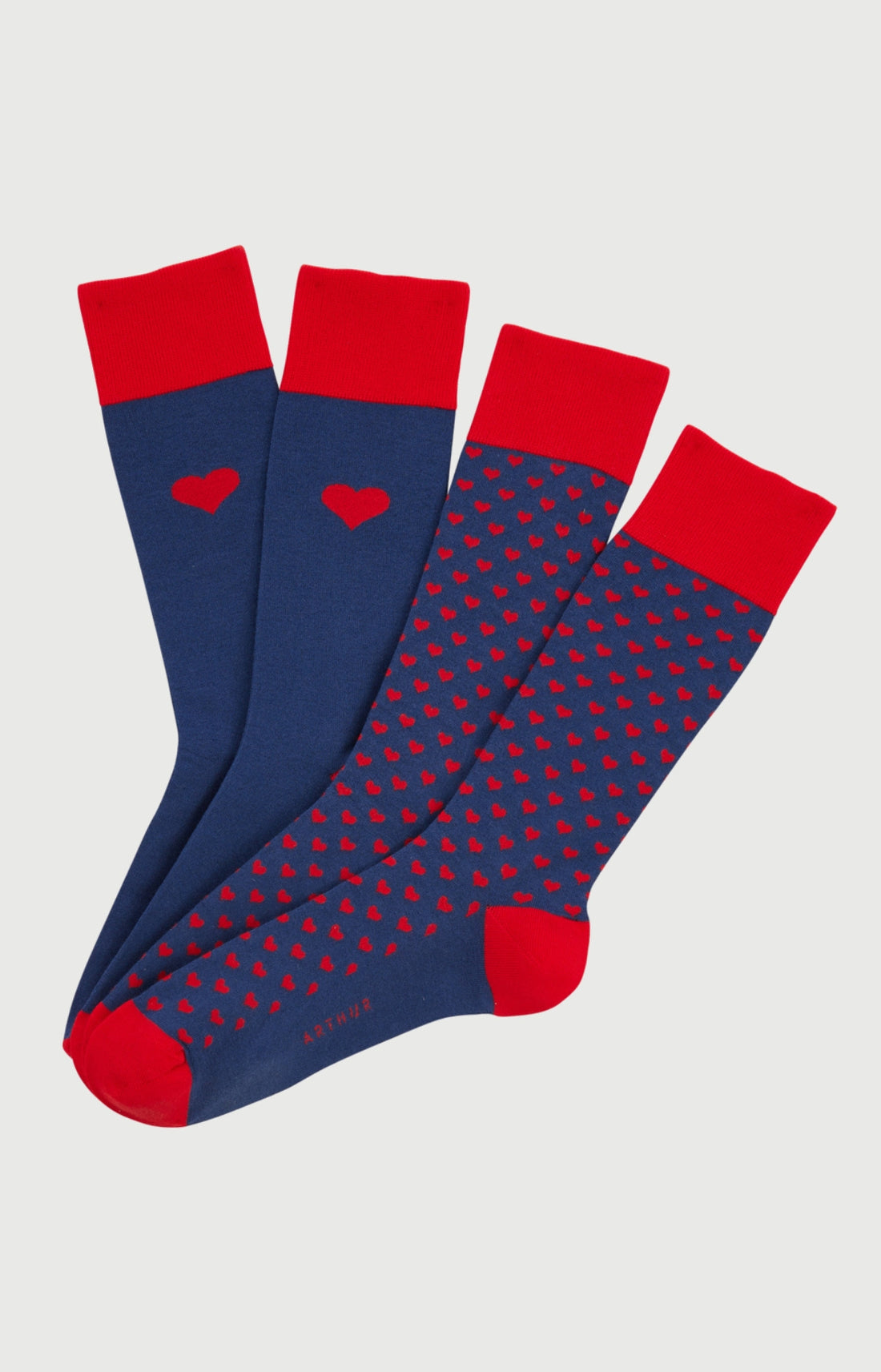 Chaussettes Homme Saint Valentin Imprimé cœurs rouges et bleu marine 1
