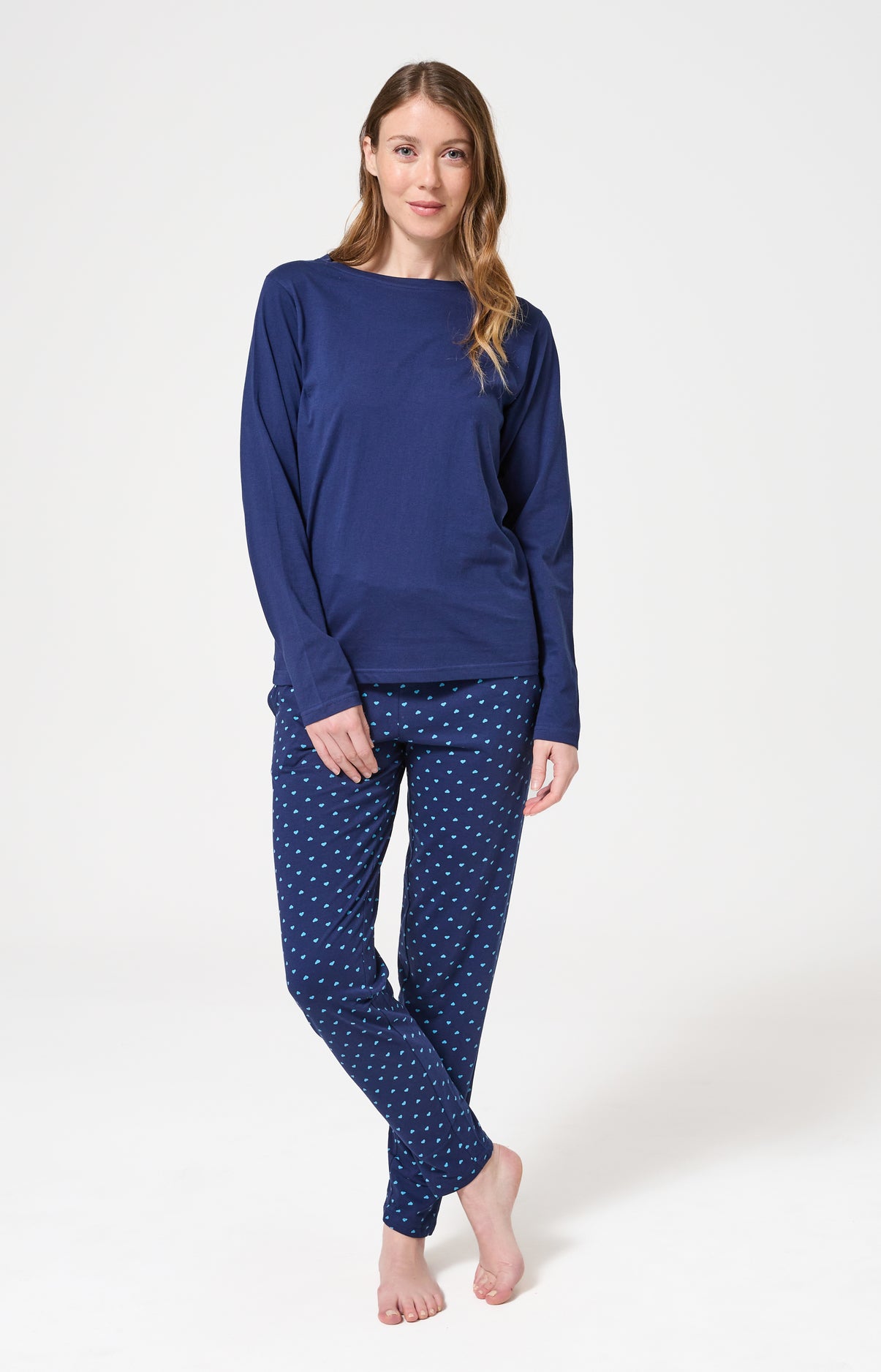 Pyjama longe en coton femme bleu marine coeur turquoise 1