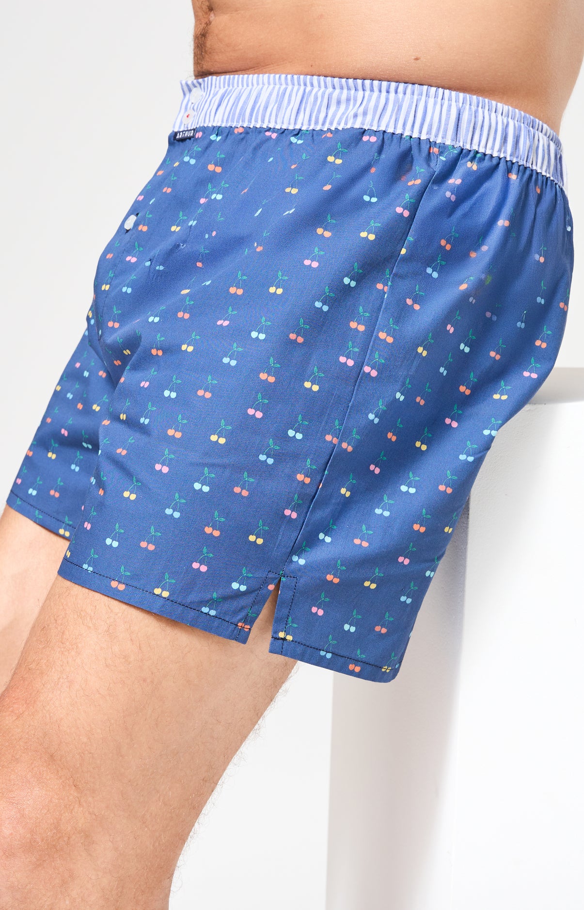 Caleçon avec suspensoir Le Club n°1202 Imprimé cerises multicolores élastique rayé bleu et blanc 5