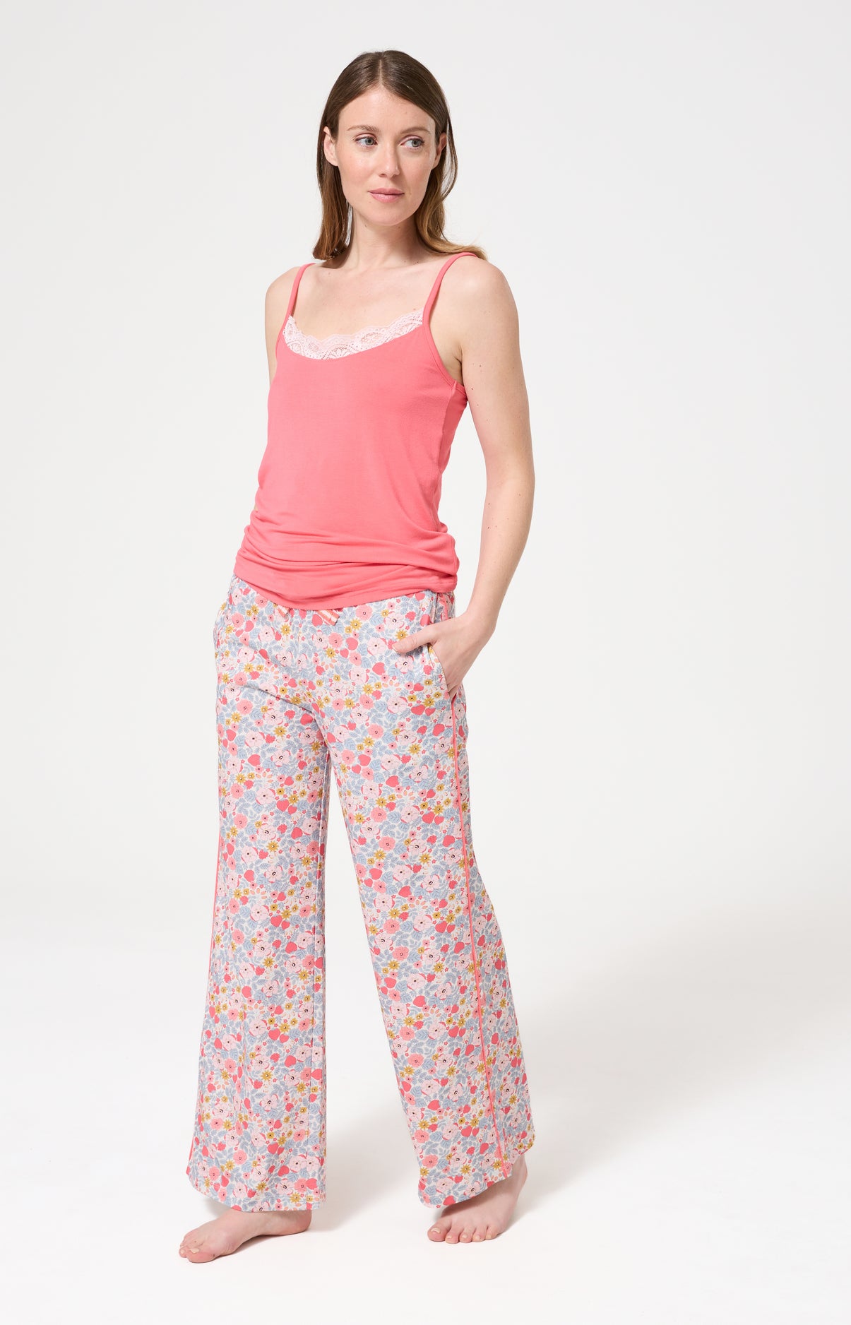 Bas Femme Nina Imprimé chien labrador avec fleurs 4