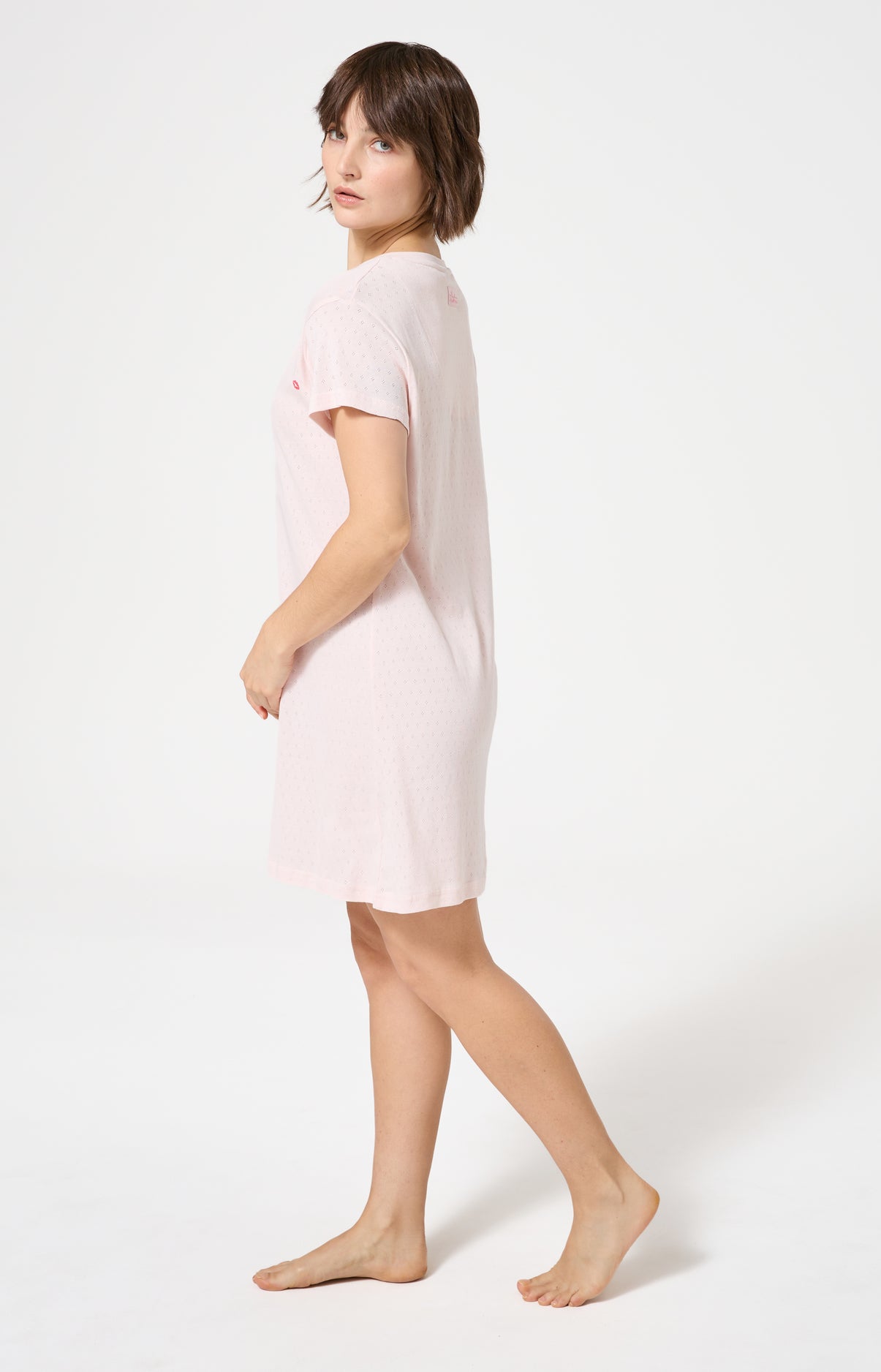 Chemise de nuit Femme Kiss Manches courtes Couleur NUDE 4