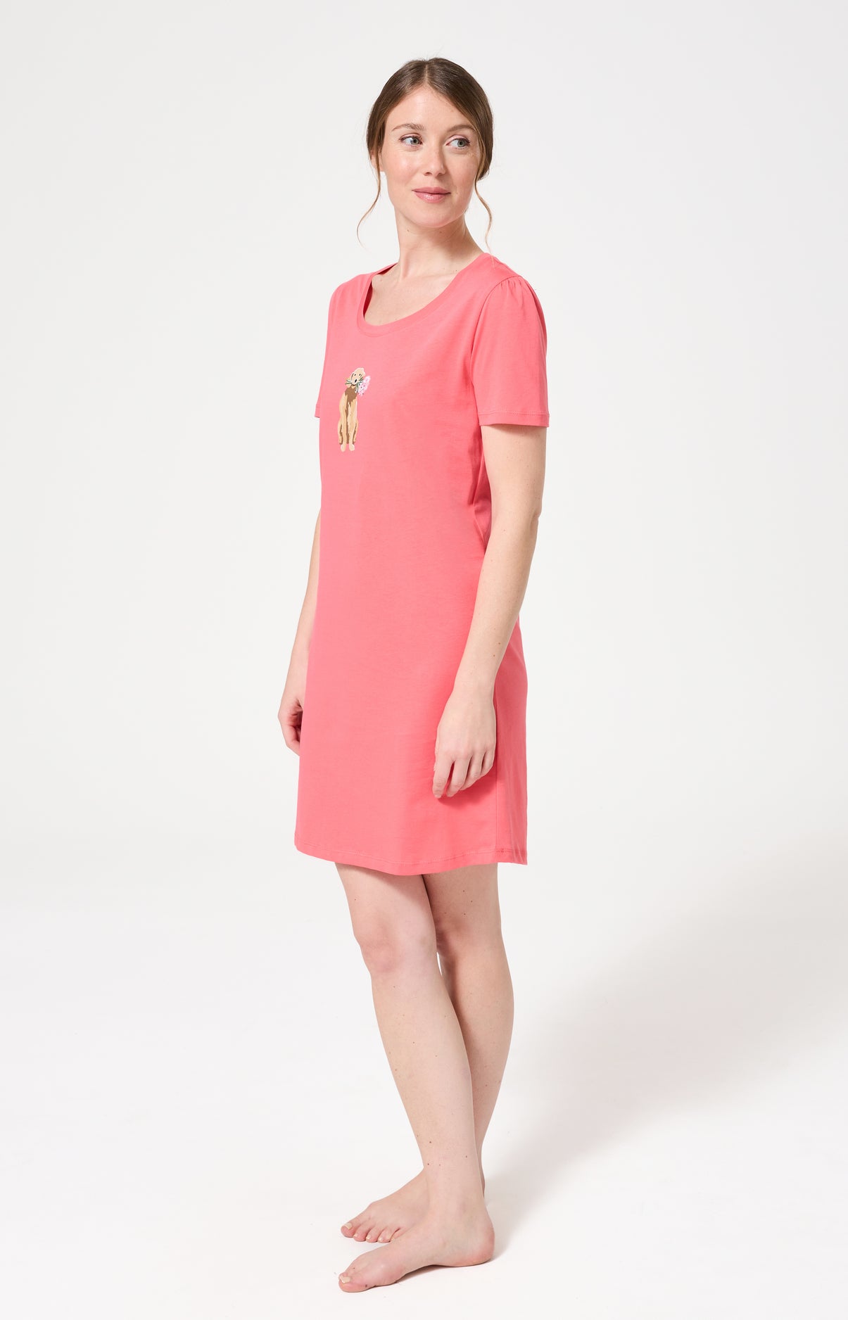 Chemise de nuit Femme Nina Manches courtes Imprimé chien labrador avec fleurs 4