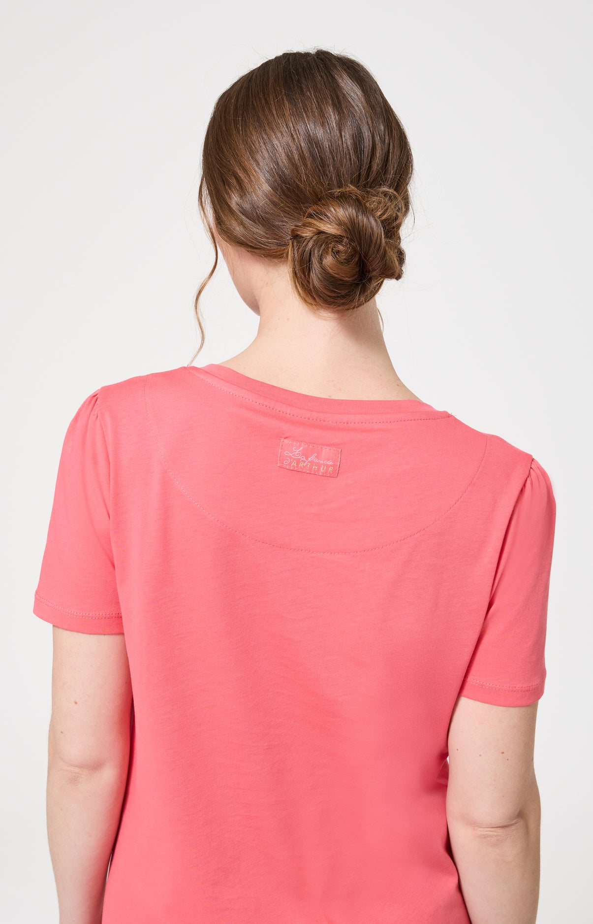 Chemise de nuit Femme Nina Manches courtes Imprimé chien labrador avec fleurs 7