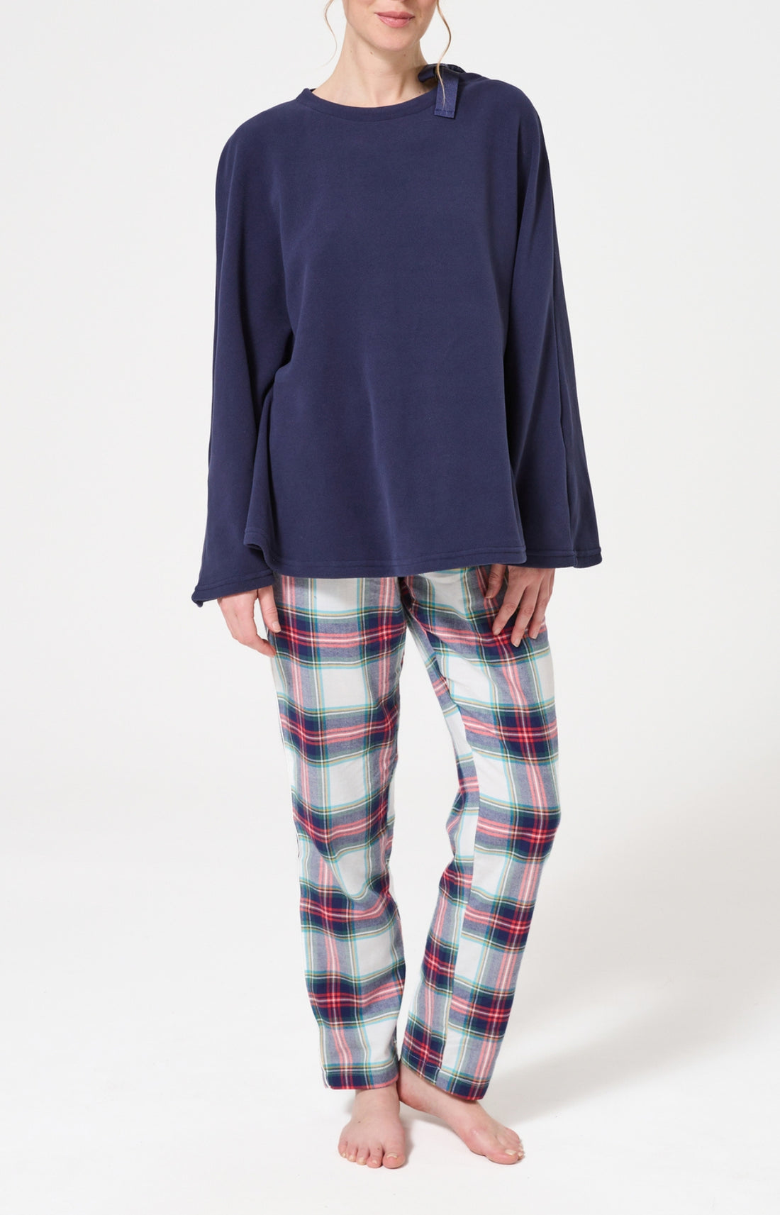 Poncho polaire femme couleur uni bleu marine 1
