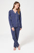 Pyjama long boutonné à rayures bleu marine femme 1