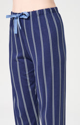 Pyjama long boutonné à rayures bleu marine femme 8