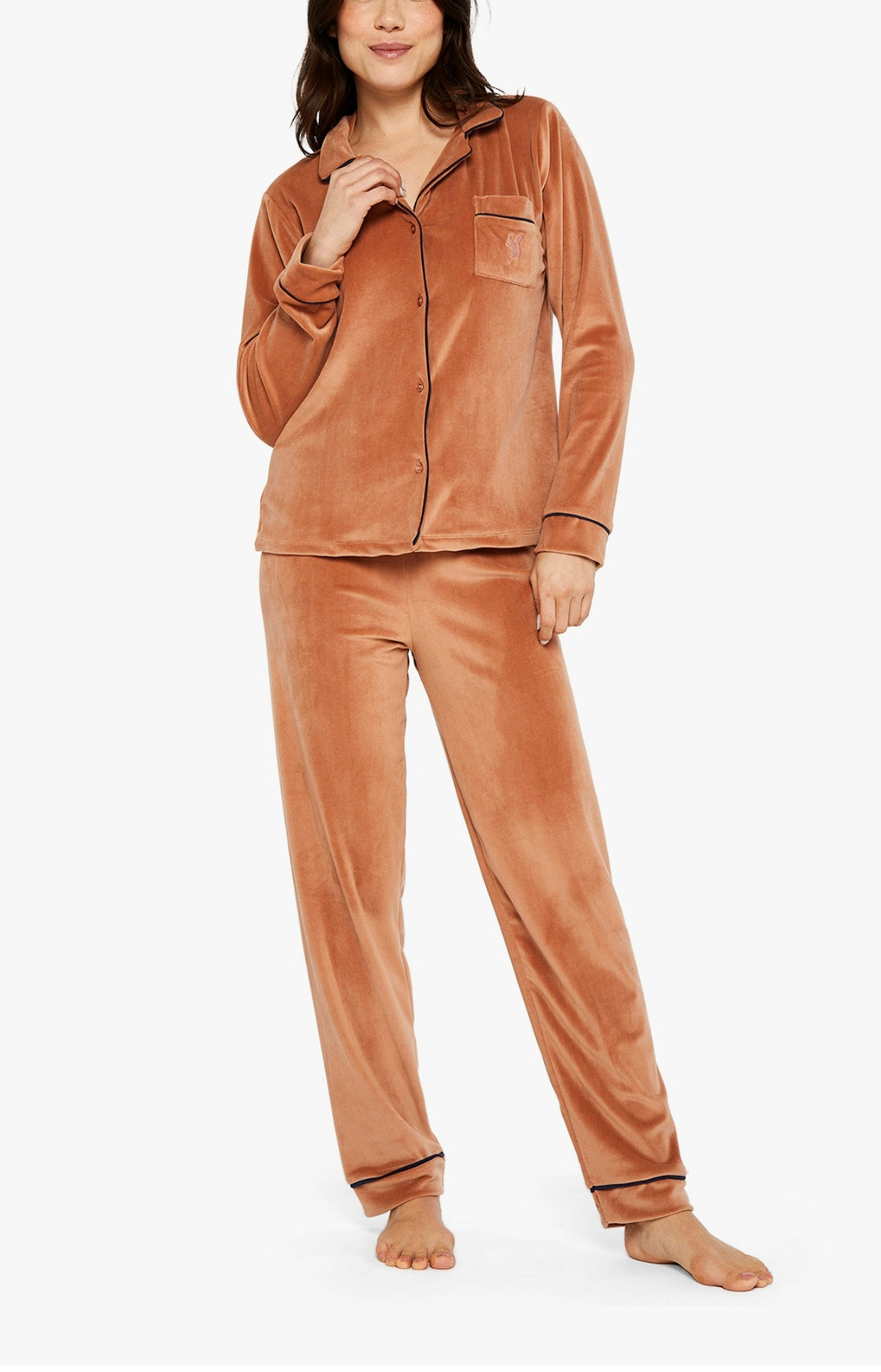 Pyjama long boutonné Femme Velours Caramel Beige et Marron 1